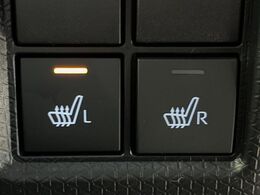 【シートヒーター】寒い日に重宝するシートヒーター！エアコンより早く温まってくれるので寒がりの人も安心ですね♪エアコンの温風は乾燥するから苦手、という方にもをおすすめです。