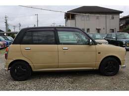 ☆男性も女性も様になるデザインです！一目見ただけで、この魅惑的なボディーが存在感を放っていることが分かって頂けると思います。