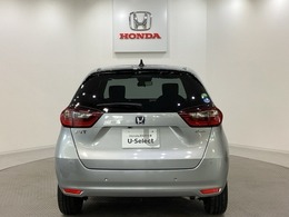 Honda認定中古車 U-Selectは3つの安心をお約束します。　1　Hondaのプロが整備した安心。 2　第三者機関がチェックした安心。　3　購入後もHondaが保証する安心。