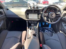 グループ総在庫数約30，000台！！全国の系列店からメーカー・車種問わずご紹介出来るので、あなたにピッタリのお車が見つかるはずです♪まずはお問い合わせ下さい☆