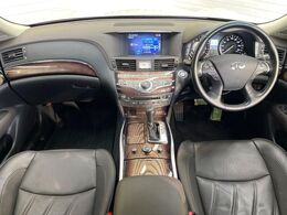 グループ総在庫数約30，000台！！全国の系列店からメーカー・車種問わずご紹介出来るので、あなたにピッタリのお車が見つかるはずです♪まずはお問い合わせ下さい☆