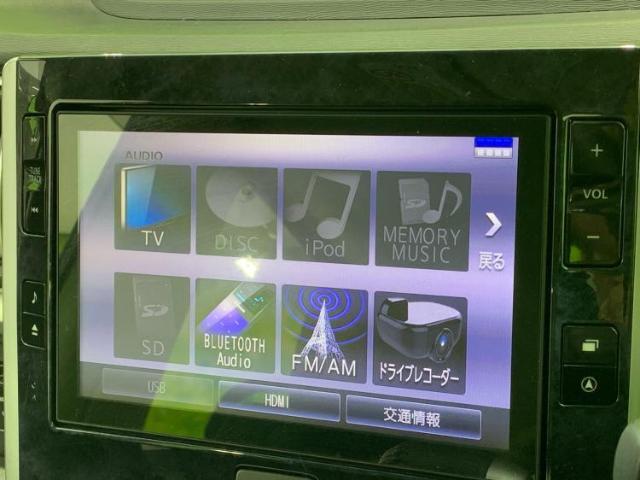 WECARSの店舗にはキッズコーナーがございます！お子様連れのお客様もごゆっくり車選びをお楽しみいただける空間です！