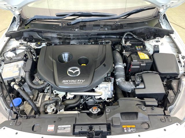 親切・丁寧な専門メカニックスタッフが応対！・車検・点検整備・事故等の修理などアフターサービスも安心。お車のカスタマイズもネクステージのサービススタッフまでご相談ください！