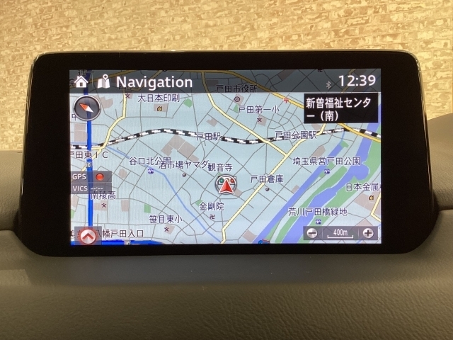 ナビやフルセグTV、インターネットラジオやBluetoothなどのエンターテーメント機能を凝縮したマツダコネクト！