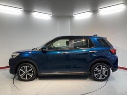 弊社営業時間は朝9：30から夕方18：00です♪