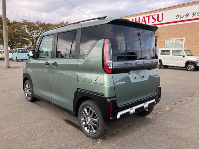 国交省の代わりに車検認定ができる「陸運局指定工場」の資格をもっており、熟練の整備士や国家資格を持った整備士が揃ってます！