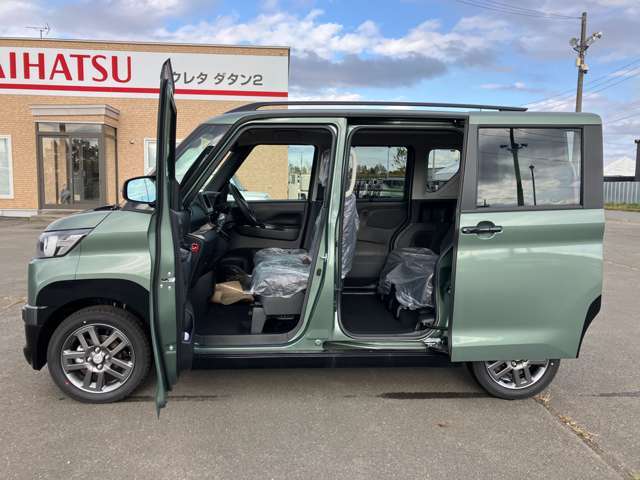 カーナビ・ETC・エンジンスターター・ドライブレコーダーなど、ご希望にお応えできるよう、オプション多数取り揃えております。おクルマのことなら何でもお任せください！