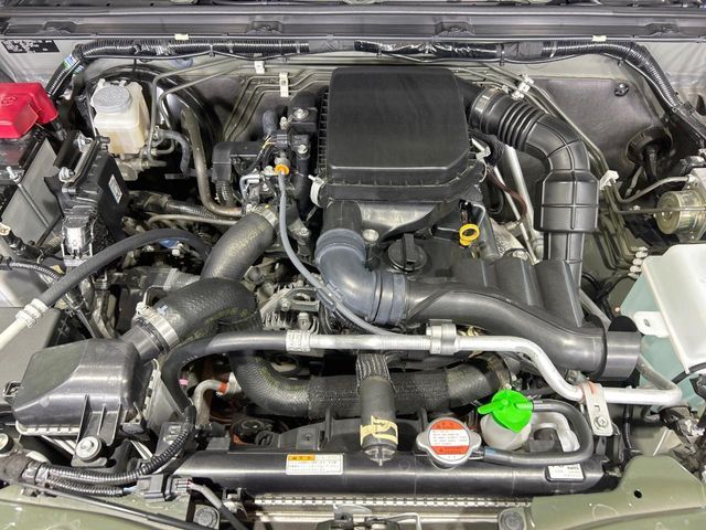 親切・丁寧な専門メカニックスタッフが応対！・車検・点検整備・事故等の修理などアフターサービスも安心。お車のカスタマイズもネクステージのサービススタッフまでご相談ください！