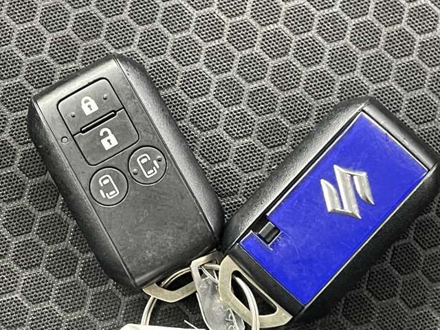 ガラスコーティング、ナビゲーション、ETCなど、パーツの購入＆取り付けのご相談も承っております！！クルマのことは、何でもお任せください！
