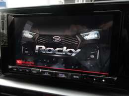 お出かけ時に欠かせないナビは大画面9インチの純正SDナビ！CD・DVD再生や音楽録音・フルセグTV視聴、Bluetooth・USB接続とドライブが盛り上がるナビです！