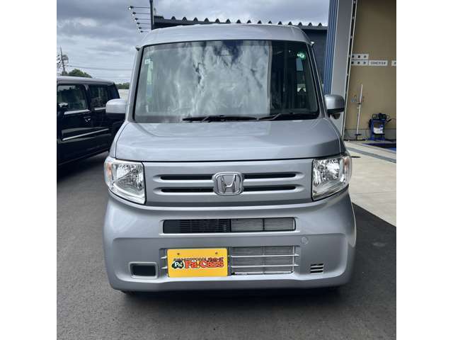 本社（さいたま市見沼区）、パッカーズ岩槻店（さいたま市岩槻区）、与野店（さいたま市中央区）、パッカーズ39.8店（さいたま市見沼区）、高須自動車グループの豊富な在庫でみなさまをお迎えいたします。