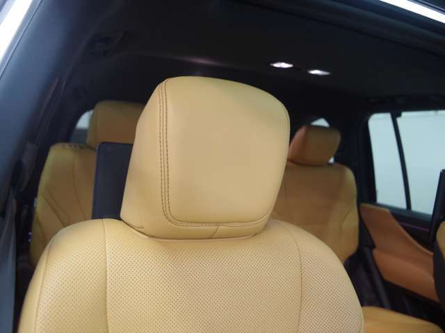 カーセンサーを見て電話しましたとお伝え下さい。078-261-1261までお気軽にお電話下さい。全国納車可能です。納車方法に関してもお気軽にご相談ください。