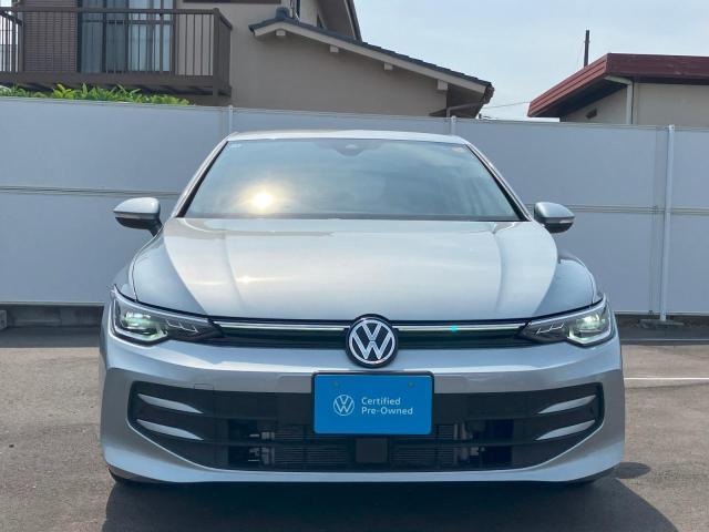 夜間GOLFと一目でわかるLEDシステム。