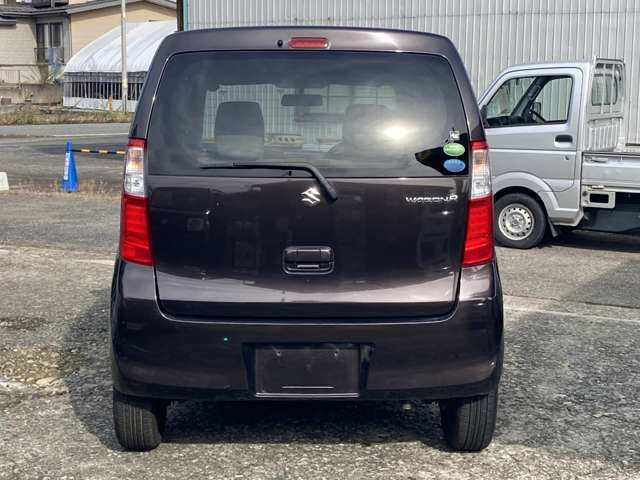 当店は「仕入れ」に力を入れております。仕入れに注力することで、お客様へ「良質」な軽自動車を、「低価格」でご提供することが出来ています。