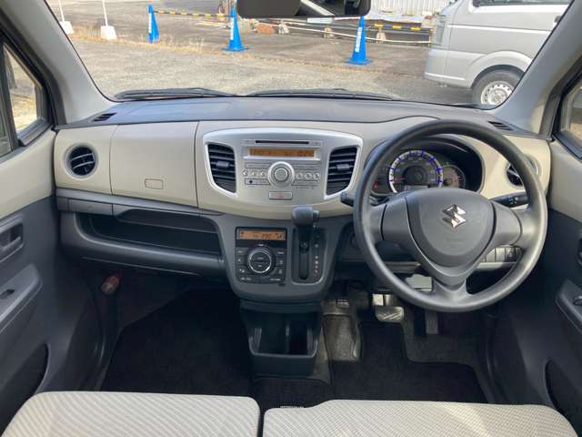 雪道でも安心の4WDのお車も多く取り揃えています。