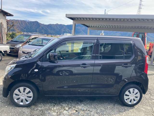 当店は新潟県の中でも雪深い土地にありますが、関東など全国各地から良質な軽自動車の仕入れに力を入れ、お客様が雪道でも安心できるカーライフのお手伝いをさせて頂きます。