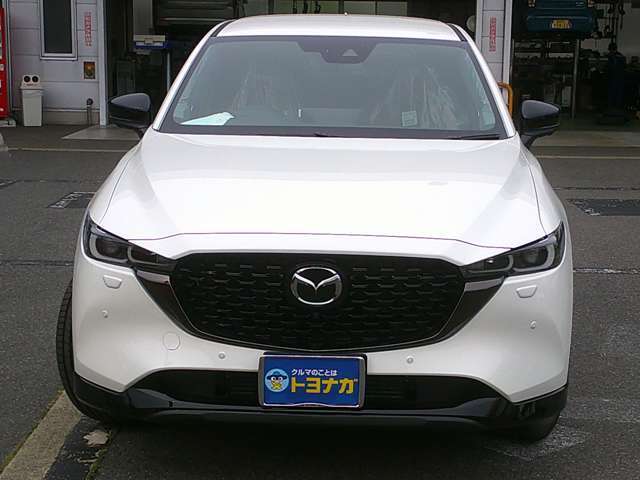 マツダのクロスオーバーSUV「CX-5 XD レトロスポーツエディション」を入荷！エクステリアはジルコンサンドメタリックをイメージカラーとしてドアミラー・ホイール・シグネチャーウイングをブラックで統一！