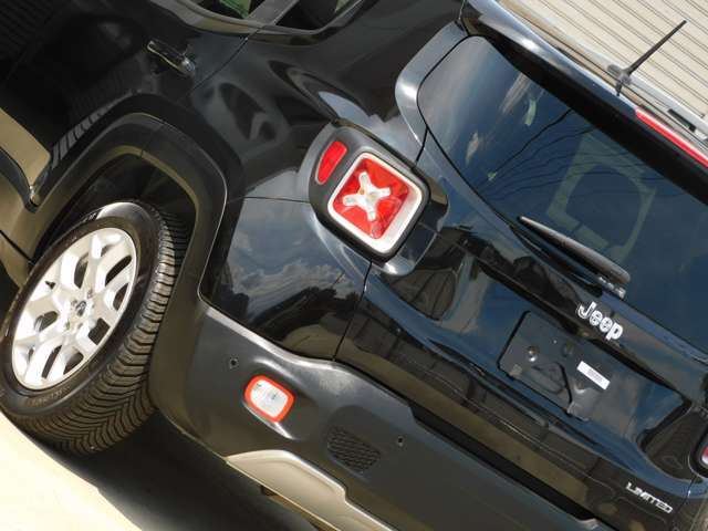 ご契約を頂いた後に車検を取得するため、2年後が次回の車検満了日となりとてもお買い得なお車です！
