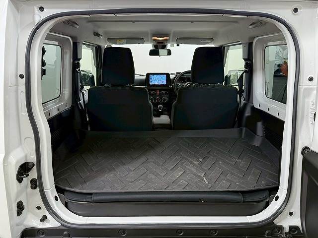 ☆全車修復歴なし！鑑定付きの良質なお車のみを厳選して展示中☆第3者機関の認定付き車ですので、遠方の方でも、安心してご検討いただけます。
