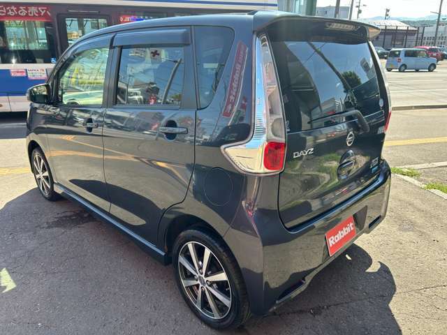 お車の下取りもさせて頂いております。ラビット独自の査定システムで目一杯頑張らせて頂きます☆