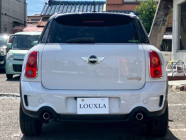 アクセスは名古屋第二環状自動車道路の【勝川インター】を降りて約15分！または、名鉄小牧線の春日井駅から1.6kmの位置にございます。事前にお電話いただければ送迎サービスも行っております！