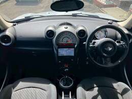 自宅に居ながらスマートフォンで商談！　LINEのビデオ通話でのご対応も可能です。詳細はお問合せ下さい！※通信料はお客様負担となり通信環境によって料金は異なります。