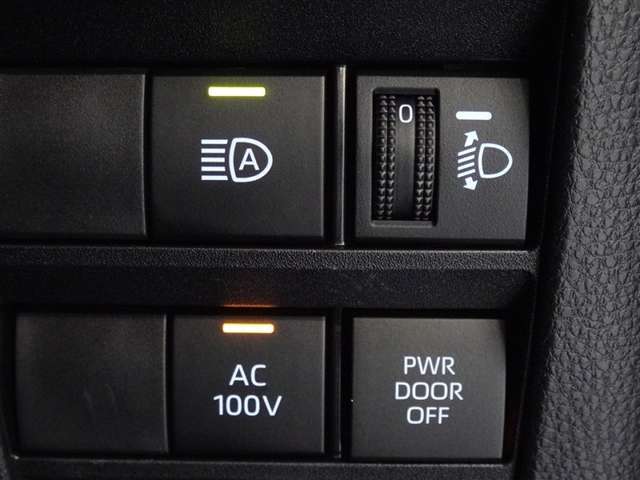 非常時やキャンプなどに役立つAC100Vコンセント付きです。