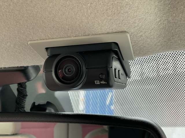 車室内ドライブレコーダー付きですので、万一のとき記録に残せます。