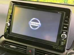 【純正9型ナビ】人気の純正ナビを装備。オーディオ機能も充実しており、Bluetooth接続すればお持ちのスマホやMP3プレイヤーの音楽を再生可能！毎日の運転がさらに楽しくなります！！