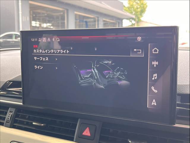 アンビエントライトも装備してますので運転中も気分上がります♪