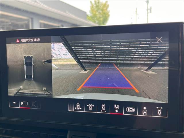 「アラウンドビューモニター」を装備で駐車が苦手な方でも安心です。