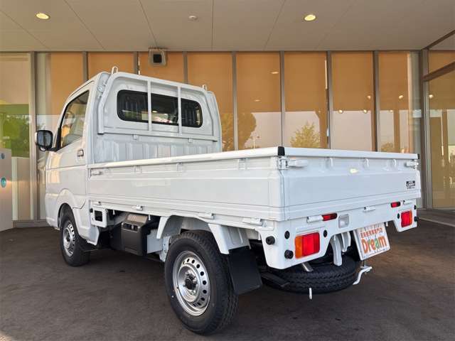 ☆当店の届出済・登録済未使用車は、原則走行距離が10km未満で年式が2年以内の車としております。☆豊富な在庫から車種、グレードや色をお選びいただくことできます。