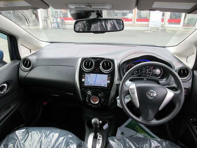☆メンテナンスパック特典☆　【納車後1ヶ月・6ヶ月点検無料/オイル交換（5，000kmごと）お乗りの間無料/車検基本整備工賃無料】
