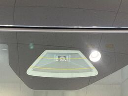 【スズキ　セーフティサポート】走行中に前方の車両等を認識し、衝突しそうな時は警報とブレーキで衝突回避と被害軽減をアシスト。より安全にドライブをお楽しみいただけます。