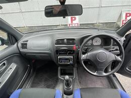 【インパネ全体】全方位で視界が広く、高い目線で運転もしやすいです！！