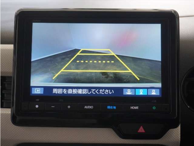 ◆バックカメラ◆リバースにするだけで映ります、後方の安全確認や、狭い駐車場での車庫入れ、雨の日や夜間など視界の悪い時に便利です！安全にバックする為には欠かせない装備です。