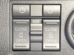 【両側パワースライドドア】スマートキーや運転席のスイッチで後席両側スライドドアの開閉が可能♪電動だから力を入れてドアを開ける必要が無く、小さなお子様でも簡単に開け閉めでき快適です♪