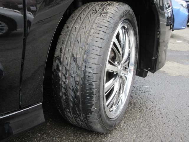 ☆点検整備のうえ納車になりますが、さらに安心・安全なカーライフを送っていだけるように全車保証付きになっております！