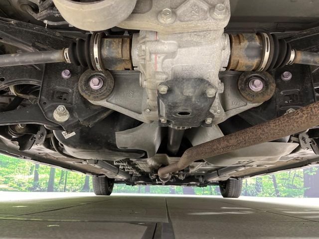 下回りがきれいなうちに、防錆加工の施工がオススメ。降雪地域はもちろん、沿岸部にお住いの方や、趣味でマリン・ウィンタースポーツをされる方にご好評いただいております。