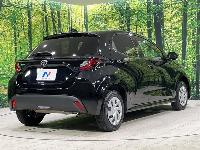 ☆全国のネクステージからお取り寄せが可能※！遠方の店舗に展示してあるクルマが気になる場合も、最寄りの店舗でご覧いただくことが可能です！是非私たちに要望をお聞かせください！※別途費用