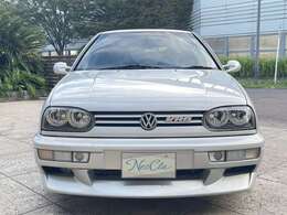 素晴らしいクオリティです。ここまで当時のコンディションが保たれた個体はなかなか出てきません。