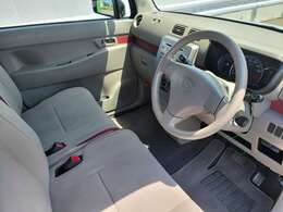 【お客様クチコミより】　軽自動車が欲しくて観に行ったのですが種類豊富でいいのを選ぶことができました。　担当の方も丁寧でわからないことを詳しく説明してくれた。満足に車を購入することができました。