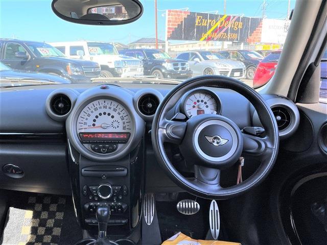 ☆全塗装済☆1.6ターボ☆ブラックレザー☆パドルシフト☆4WD☆5人乗り☆走行3万キロ未満