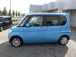 左側パワースライドドア