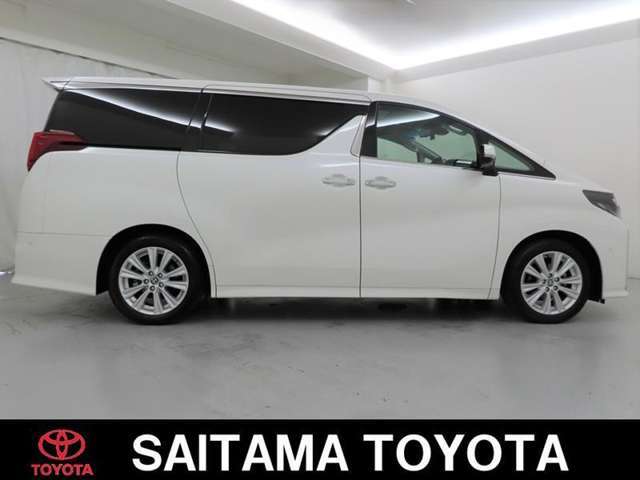 トヨタの「ロングラン保証」付き。メ-カ-を問わず、走行距離無制限、埼玉トヨタで中古車をお買い上げいただいたお客様に安心で快適なカ-ライフをお約束する1年間の保証です。有料で延長もできます。