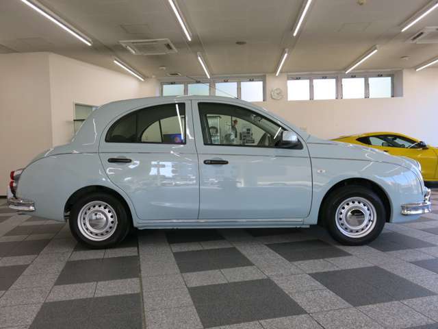 メイクアップ車両とは・・・中古マーチをベースに光岡新品ビュートパーツを使用し作り上げられたこちらの車両。