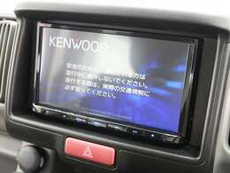 ケンウッド製7型ナビ（MDV-D7098T）　フルセグTV　AM/FMラジオ　CD/DVD再生　CD録音機能　Bluetoothオーディオ