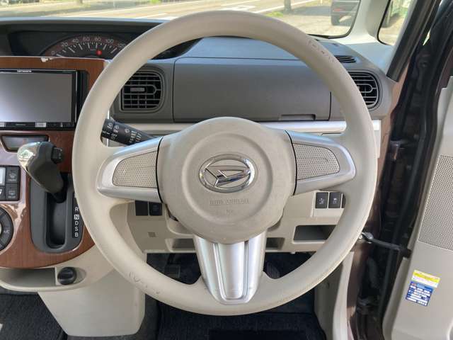中古車販売　オーシャンデザイン　（株）AOZORA COMPANY　三条店