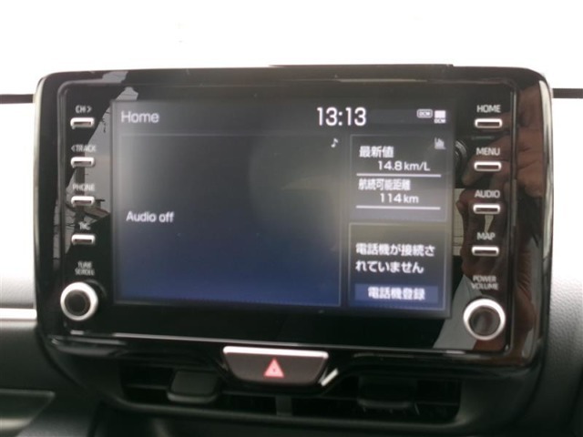 標準装備のディスプレイオーディオ付きです。