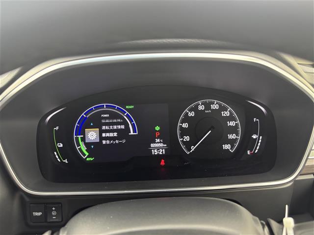 【スピードメーター】メーターがシンプルで見やすく運転しやすいですね！